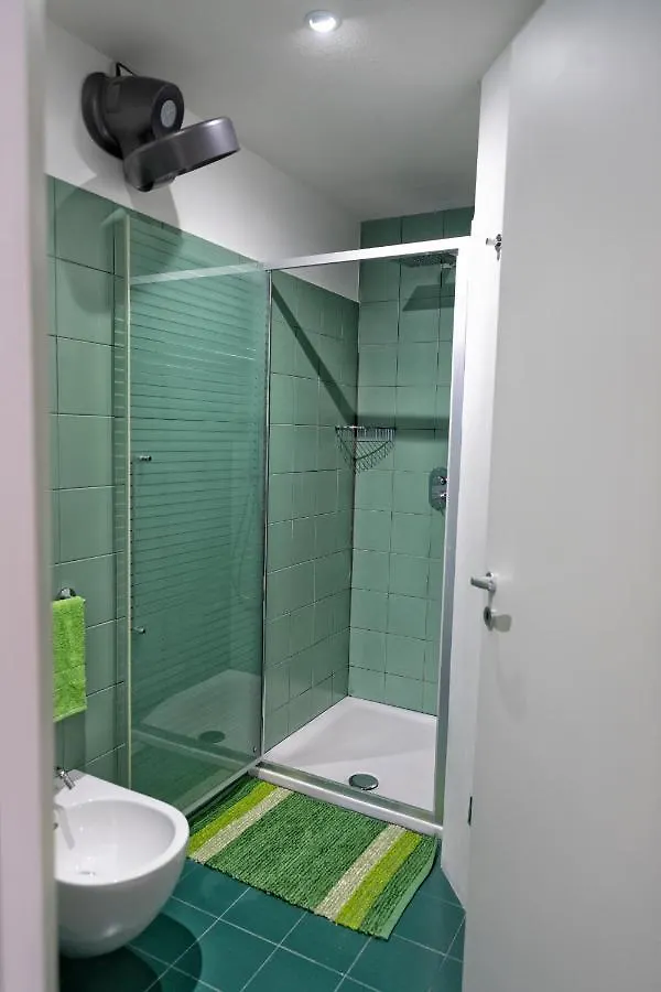 Cave Bianche Apartments Фавиньяна