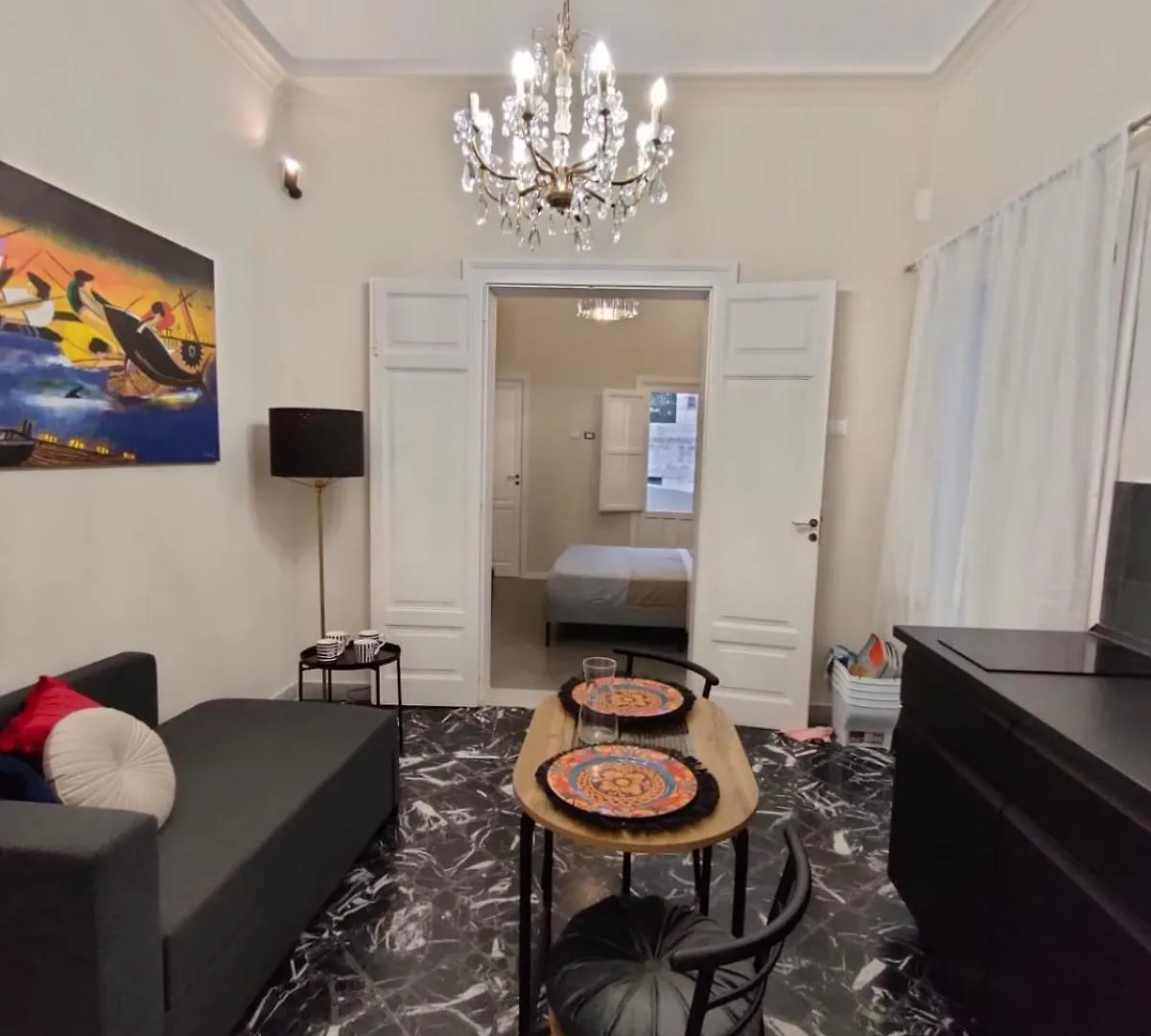 Cave Bianche Apartments Фавиньяна