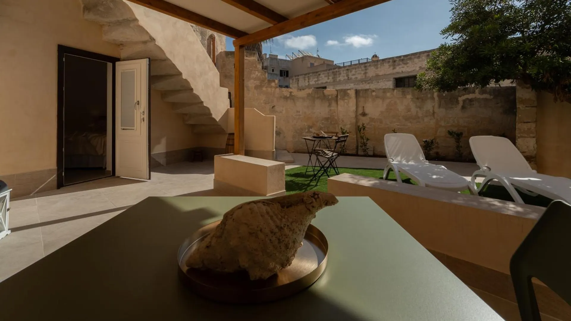Cave Bianche Apartments Favignana Italia