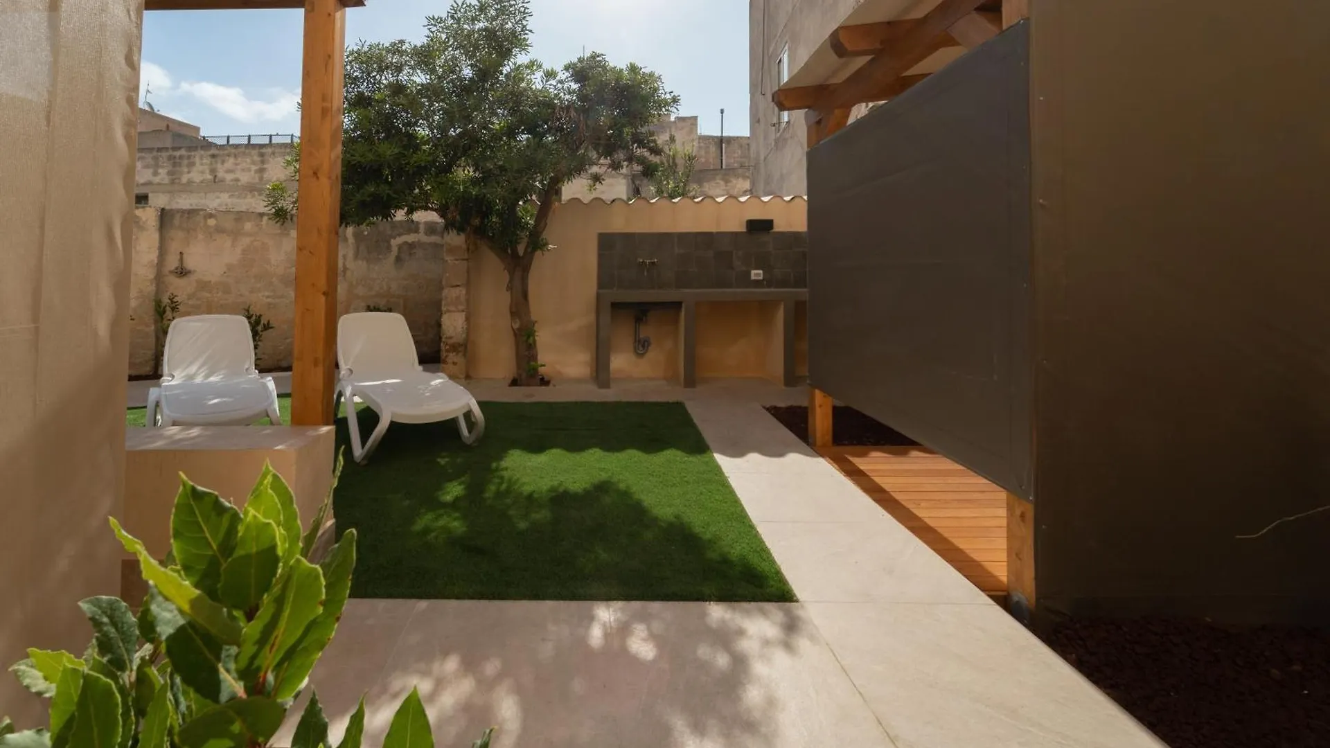 Cave Bianche Apartments Favignana